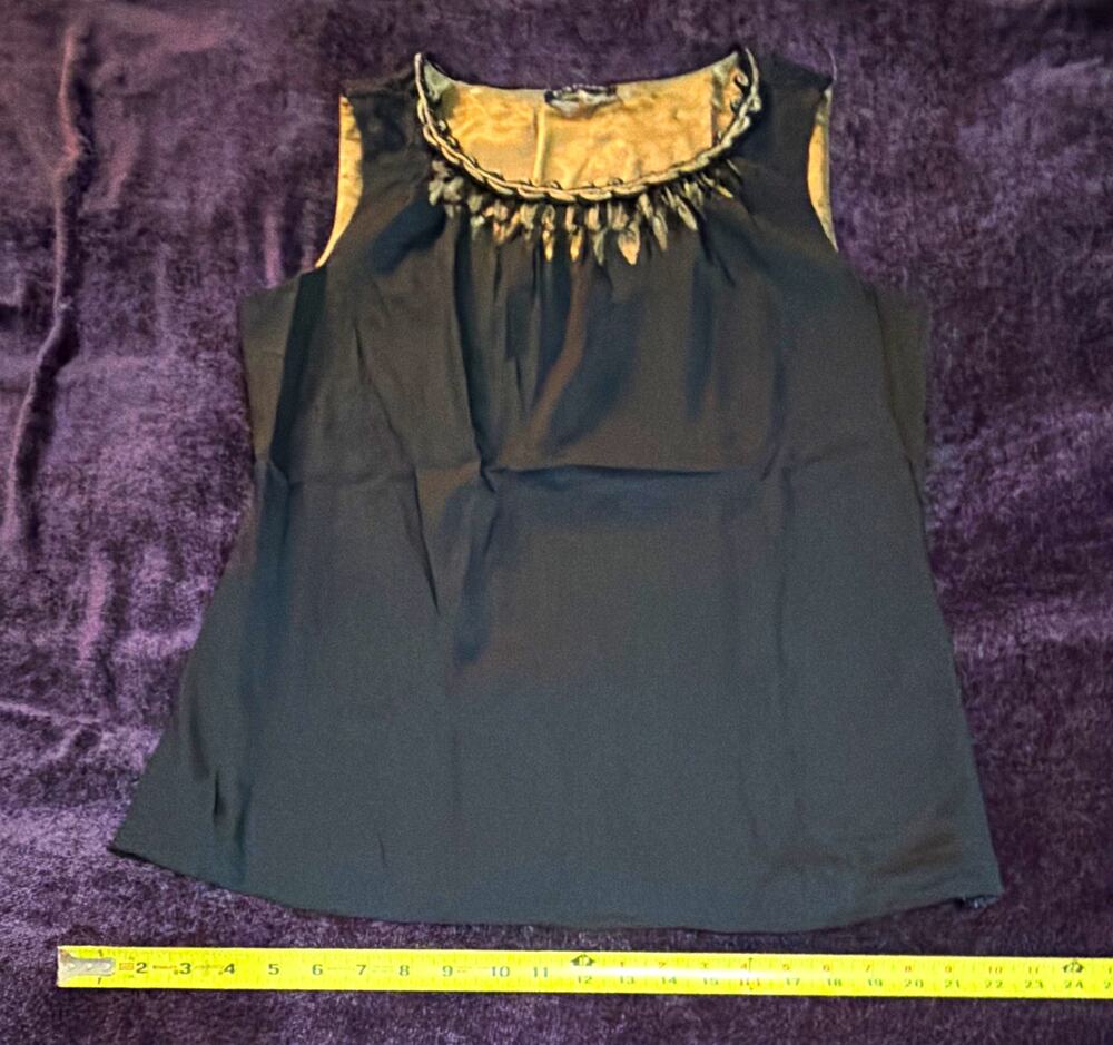 Elie Tahari Black Silk Satin Scoop Neck Sleeveless Chain Accent Blouse L